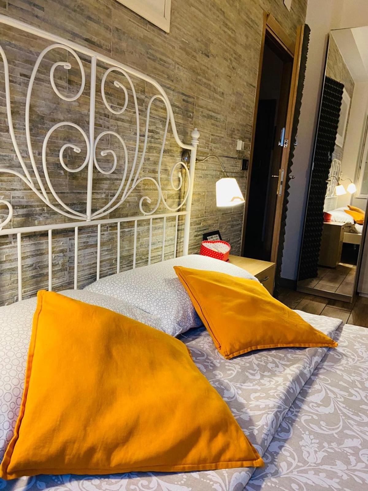 Europe Station Rooms Πάρμα Εξωτερικό φωτογραφία