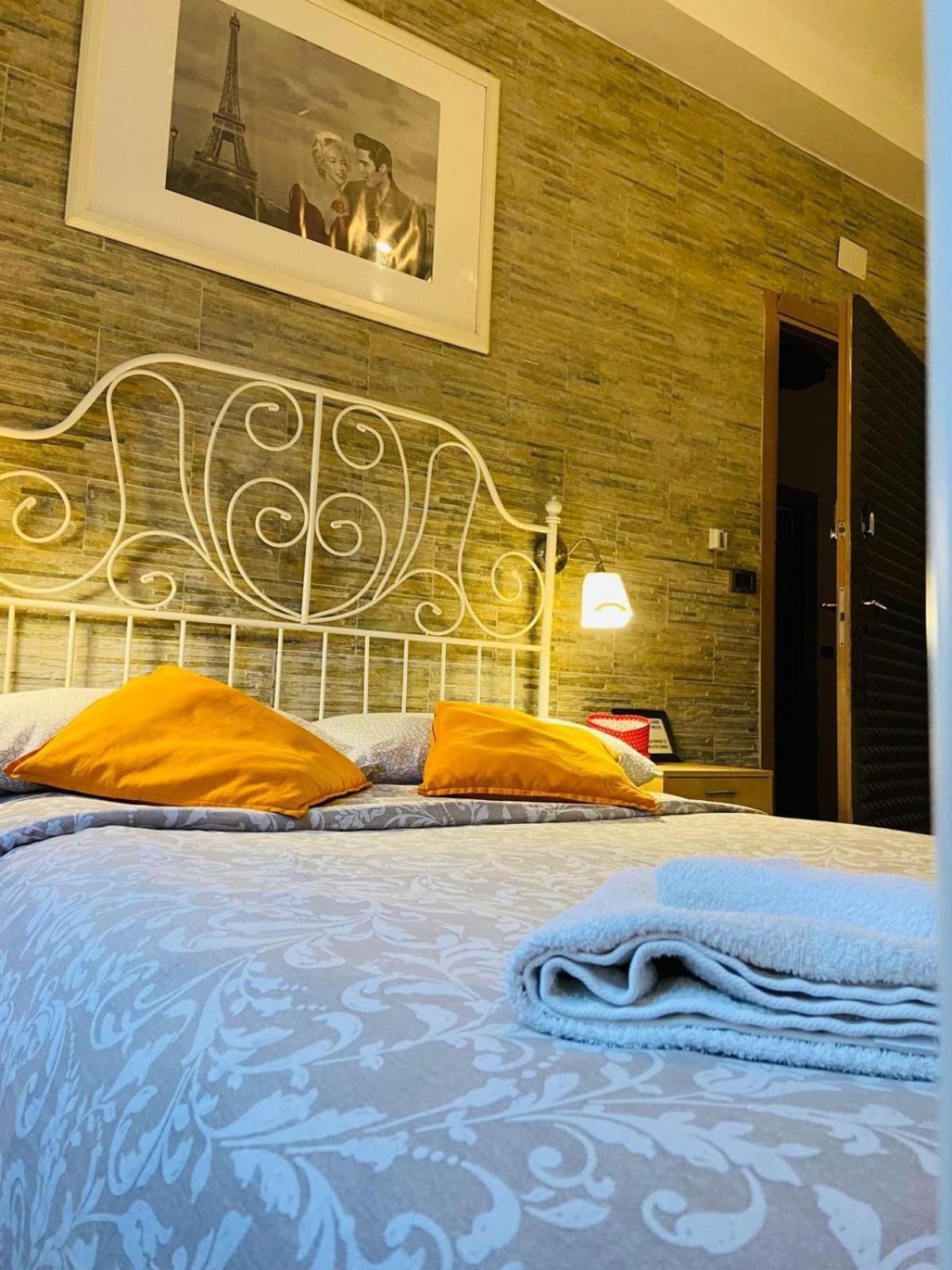 Europe Station Rooms Πάρμα Εξωτερικό φωτογραφία